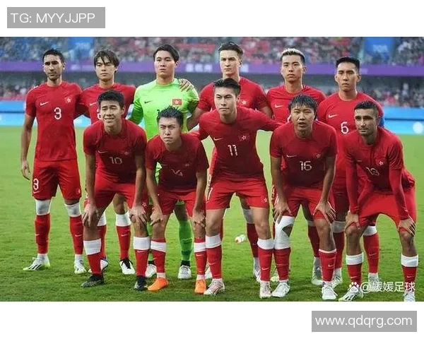 中国与伊朗足球对决精彩回顾及比赛分析全景呈现