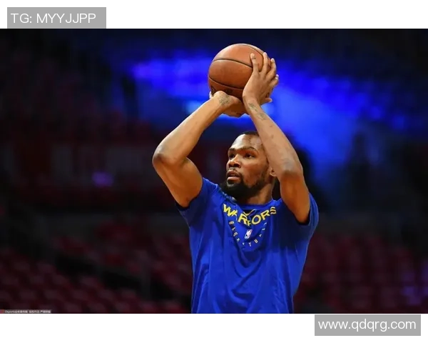 凯文杜兰特:从篮球天才到NBA传奇的辉煌旅程与挑战 凯文杜兰特:从篮球天才到NBA传奇的辉煌旅程与挑战