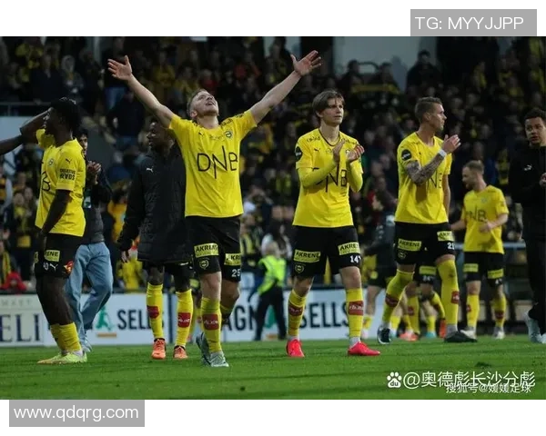 南墨尔本队与金士顿城的激烈对决展现足球魅力与团队精神